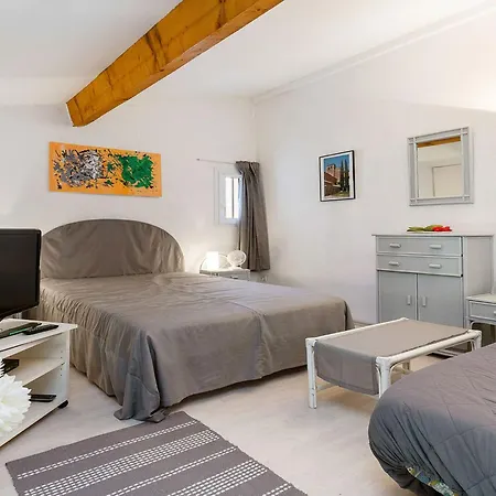 Perles Du Soleil By Interhome *